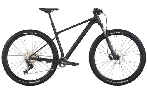 Scale 940 Black 2026.jpg